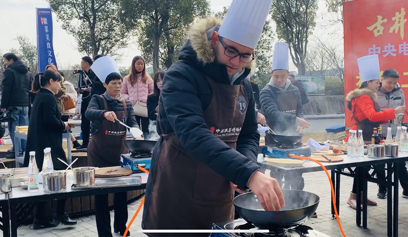 美食徽菜诗句大全_美食徽菜培训学校_徽菜美食