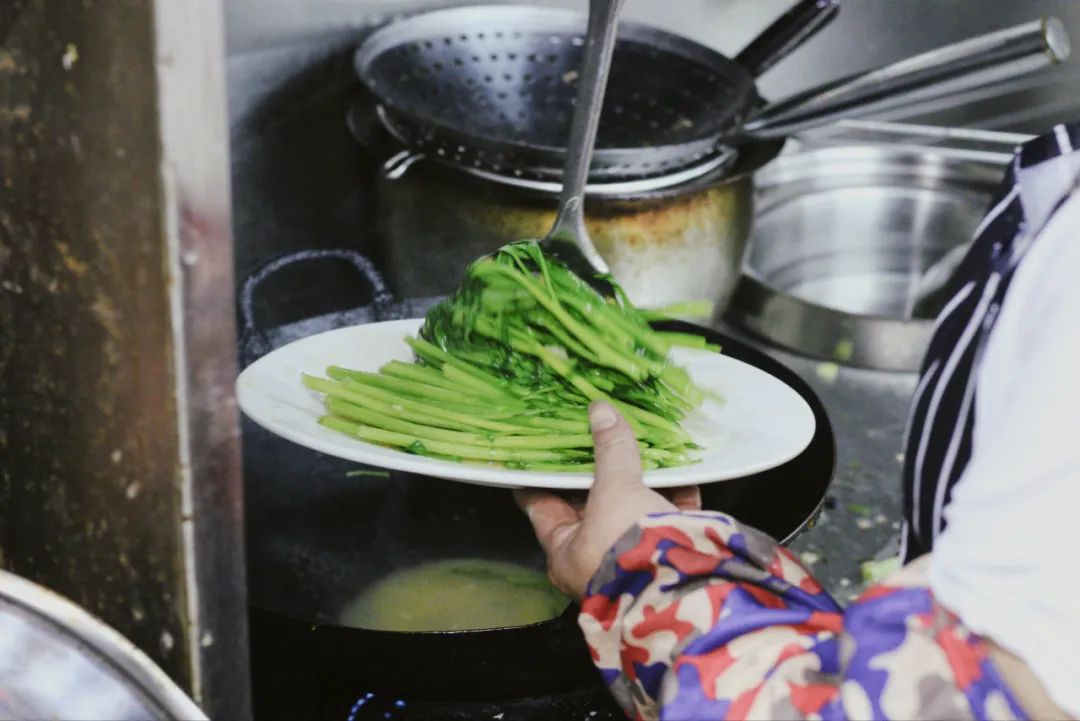 美食世界怎么画_美食世界怎么画简笔画_美食世界怎么画简单